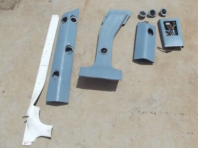 69 70 71 72 73 74 Ford Econoline 1968 furgoneta interior moldura de aire acondicionado lote interior Foto 1 de 4