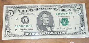 1995 $5 Dollar Note With Alignment Errors - Picture 1 of 2