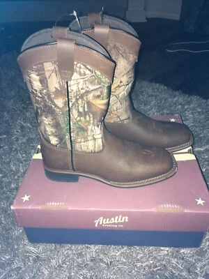 New Kids Austin Trading Co. Bandit Realtree Camo Casual Boots Size 1 - Image 1 of 4