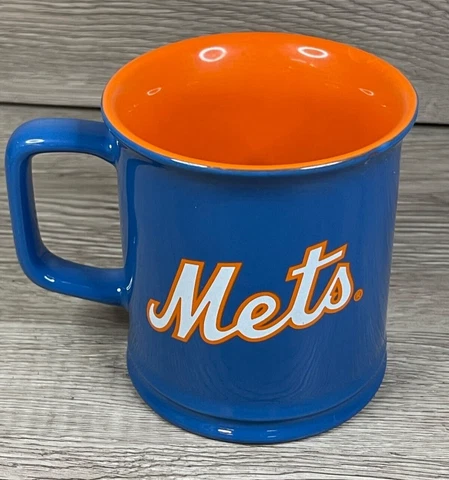 MLB Sculpted Mug New York Mets, by Encore 2007  'Mets' in Script and NY emblem! Cover