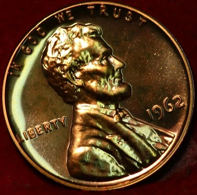 Uncirculated Red Proof 1962 Philadelphia Mint Lincoln Memorial Cent - Image 1 of 2