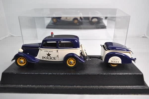 Franklin Mint 1933 Ford Deluxe Tudor Chicago Police Car w/ Trailer 1:24 - Picture 1 of 18