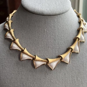 Vintage Trifari Necklace White Enamel Bamboo Link Gold Tone Collar; Classic! 50s - Picture 1 of 14