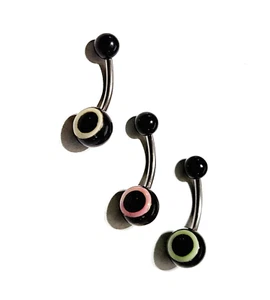 Anillo Vientre Círculo sobre Acrílico Negro No Cuelga Naval - Mezcla de 3 como se muestra - Imagen 1 de 3