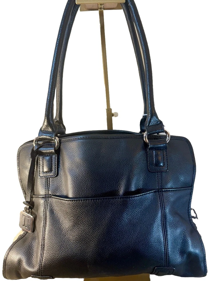 Bolso de hombro Tignanello de cuero negro con doble asa con estampado de leopardo Foto 1 de 4