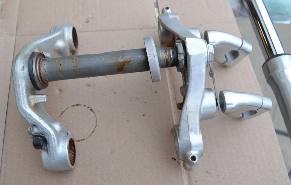 Yamaha Virago 535 XV535 1995 horquilla delantera abrazadera superior inferior cabeza triple potencia Foto 1 de 1