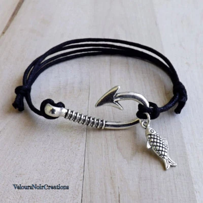 Bracciale uomo amo da pesca pescatore pesca mare estate regolabile idea regalo  - Immagine 1 di 4