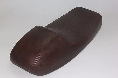 Suzuki GT550 GT380 1972-1977 solo single low profile motorcycle seat CODE: S3078 - Imagem 1 de 4