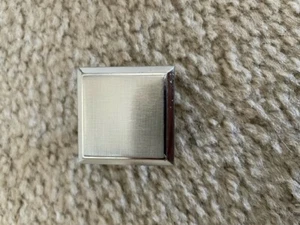 25 Pk Sapphire Accent Series Modern Cabinet Knobs Pulls 1" SP-1071-K-SN  SEALED - Picture 1 of 2