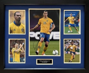 ORIGINAL ZLATAN IBRAHIMOVICH SIGNIERTES SCHWEDENFOTO IM 20X16 RAHMEN AUSSTELLUNG - Bild 1 von 1