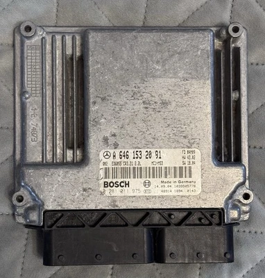 OEM ECU Mercedes Vito W639 A6461532091 BOSCH 0281011975 - Image 1 of 3