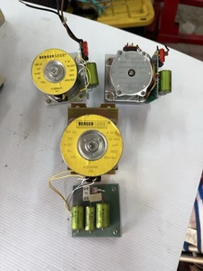 3 - Synchronous Motors , 24v, RSM 63, 9904 111 34504 - Picture 1 of 13