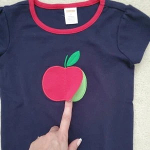 Gymboree Girls' Peek-A-Boo Apple Patch Top - Teacher's Favorite Shirt sz5T - Picture 1 of 10