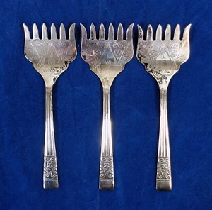 Set Of 3 Vintage Sheffield Silver Plated Sardine Forks - Picture 1 of 11
