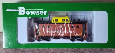 Pennsylvania RR N5c Center Cupola caboose 477955 w/ Tphone Bowser 43405 HO RTR - Image 1 of 3