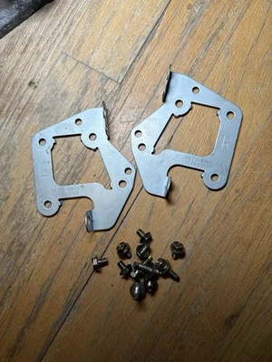 Factory Stereo Brackets 1990 2002 Toyota 4Runner 1989 2004 Tacoma Pickup Radio - Image 1 of 4