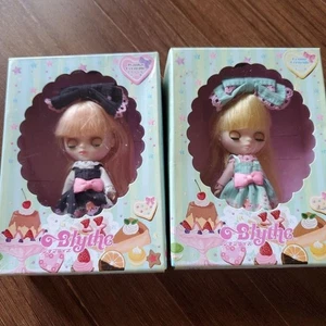 Doll Petite Blythe Ivanka Conille & Connie Conille 2 figures - Picture 1 of 5