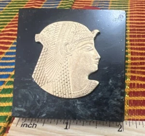 Vintage Kleopatra Ägypten grüner Marmor & Messing Briefbeschwerer. Sehr guter Zustand Schreibtisch Kunst - Bild 1 von 7