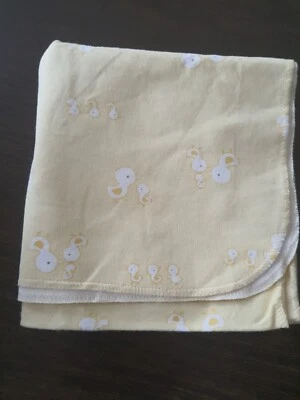 Manta bebé Child of Mine Carter franela recepción patos amarillos mamá y yo Foto 1 de 4