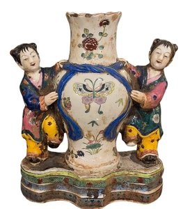 ANTIKE CHINESISCHE HANDBEMALTE KINDER BLUMEN DESIGN VASE - 10" X 12" H - Bild 1 von 9