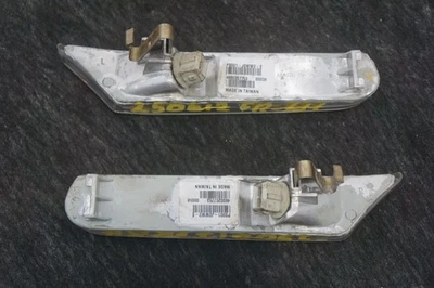 Set Left Right Marker 99663103701 Porsche 911 966 Carrera Cabrio 1999-05 *Note* - Image 1 of 4