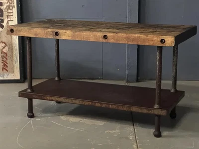 MESA BLOQUE CARNICERO ANTIGUA Foto 1 de 4