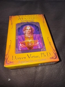 Mazzo di carte Oracle Ascended Masters con GUIDABOOK di Doreen Virtue fuori produzione - Foto 1 di 3