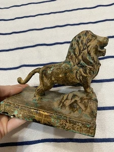 VTG Cast Iron Lion Hollywood Regency Figure - Picture 1 of 4