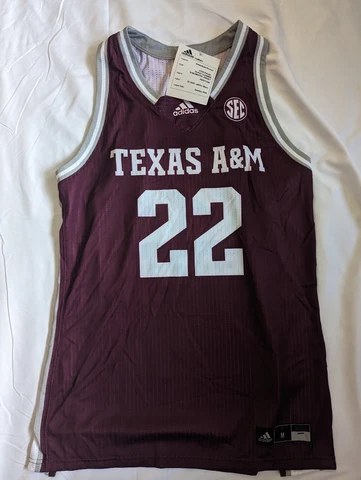 New Adidas Texas A&M Aggies Maroon Women's Basketball Jersey SEC #22 Medium NWT Cover