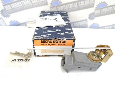 Honeywell - BZE6-2RQ62 - Compact LIMIT SWITCH - 1 NC/NO SPDT - 480VAC -NEW w/ROD - Image 1 of 4
