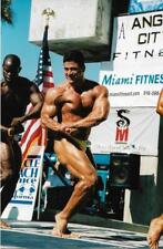 MUSCLE MAN Bodybuilder FOUND PHOTO Color VENICE BEACH CALIFORNIA Original 07 8 F
