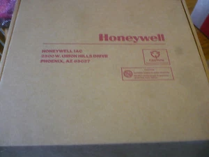 Nuevo Honeywell 51304481-100 sellado de fábrica entrada analógica de bajo nivel - Imagen 1 de 7