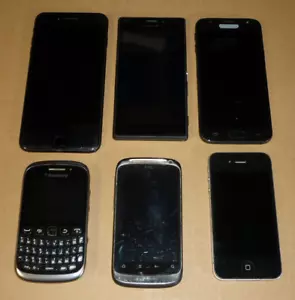 Lotto lavoro 6 cellulari non testati Samsung Blackberry ecc. - Foto 1 di 10