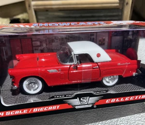 1956 Ford Thunderbird 1/24 Red Diecast Car Model by Motormax In original case - Bild 1 von 7