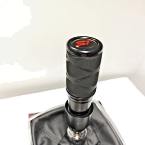 ST Alcantara leather STICK SHIFT GEAR KNOB FOR FORD FOCUS MK2 MK3 MK4 FIESTA 2.0 - Afbeelding 1 van 8