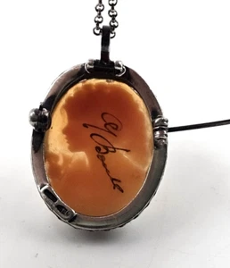 VICTORIAN CAMEO 925 SILVER PENDANT BROOCH PIN CARVED SHELL SIGNED CAMEO COLLECTI - Picture 1 of 20