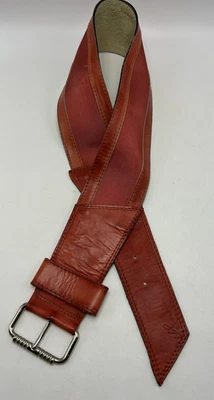 Cinturón ancho de cuero rojo para mujer 30 firmado moda Foto 1 de 4