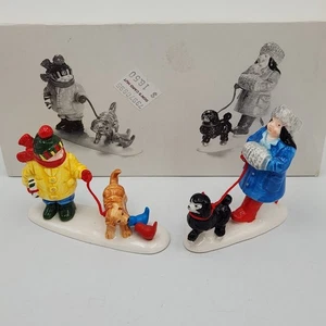 DEPT 56 Original Snow Village Zubehör Haustiere auf Parade 2er Set #5472-0 - Bild 1 von 20