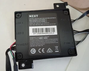 NZXT Control Hub for Case Fans and RGB Lighting V2 with Fan & Power Cables - Picture 1 of 3