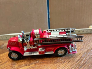 Matchbox Models of Yesteryear YFE01 1920 MACK AC Feuerwehr - Bild 1 von 5
