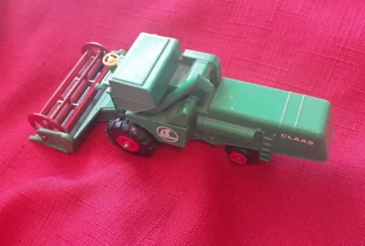 Matchbox Lesney King Size K9 Claas Combine Harvester - Image 1 of 4