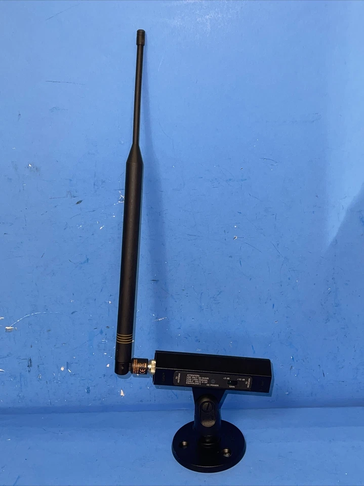 SHURE  UA830USTV UHF REMOTE ANTENNA KIT  470-698 MHz WITH STAND AND ANTENNA  - Image 1 of 4