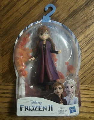 Disney's Frozen II • Muñeca Anna con capa • Nueva en caja • Coleccionable • Hasbro • 3,5” Foto 1 de 3