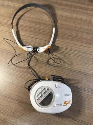 Sony Walkman SRF-M85V-Mega Bass Radio weather AM/FM radio Sony Headphones Tested - Image 1 of 3