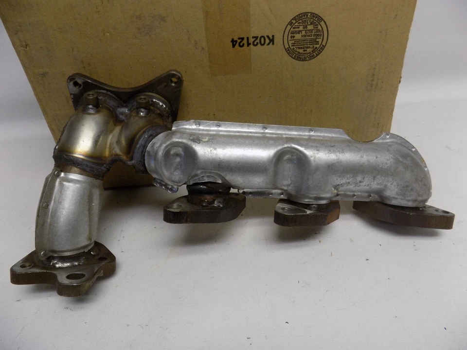 Nuevo colector de escape lado izquierdo Mercury Villager 1994-1998 OEM F4XY9431A Foto 1 de 3