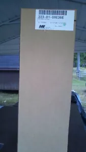 12 AAF International Strata Air Filters 223-01-08E36E 8-1/2X36-1/2X1 8.5X36.5X1 - Picture 1 of 2