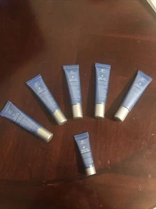 IT Cosmetics Hello Results Wrinkle Reducing Daily Retinol Serum Cream - Picture 1 of 5