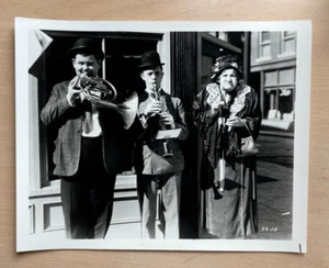 Laurel & Hardy Play Musical Instruments Woman Vintage Hollywood Celebrity Photo - Picture 1 of 4
