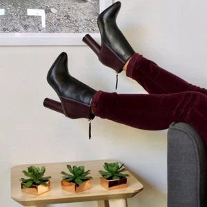 CAbi Bisset Botines, Talla 10 y 8 Negro y Púrpura Cuero Botín Lateral NUEVO - Imagen 1 de 1