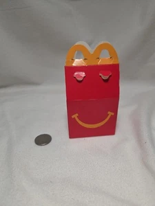 Scatola giocattolo Happy Meal Box Lil Mcdonalds nuova SOLO numero casuale - Foto 1 di 3